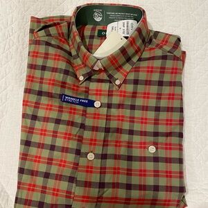 Orvis Olive wrinkle free stretch long sleeve shirt Medium
